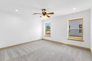 1105 E Navarro Ave, Mart, TX 76664 - Photo 21