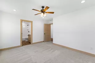 1105 E Navarro Ave, Mart, TX 76664 - Photo 23