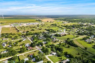 1105 E Navarro Ave, Mart, TX 76664 - Photo 37