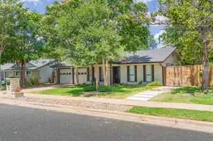 7002 Whispering Oaks Dr, Austin, TX 78745 - Photo 5