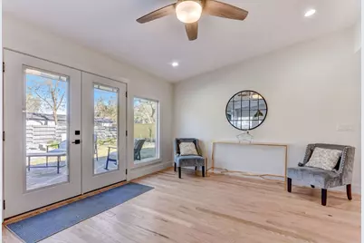 7002 Whispering Oaks Drive, Austin, TX 78745 - Photo 17