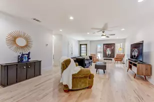 7002 Whispering Oaks Dr, Austin, TX 78745 - Photo 9