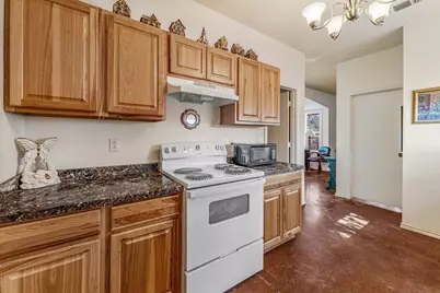 255 Baughman Hill Road, Azle, TX 76020 - Photo 9