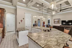 4030 Neri Oaks Ct, Granbury, TX 76048 - Photo 13