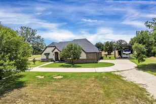 4030 Neri Oaks Ct, Granbury, TX 76048 - Photo 3