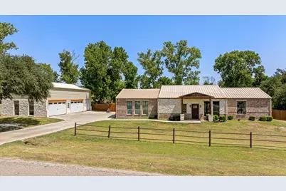 3119 Bob White Drive, Granbury, TX 76049 - Photo 1