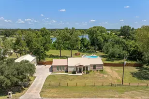 3119 Bob White Dr, Granbury, TX 76049 - Photo 3