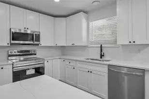 300 Navajo Trail, Gainesville, TX 76240 - Photo 17