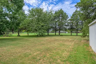 300 Navajo Trail, Gainesville, TX 76240 - Photo 31