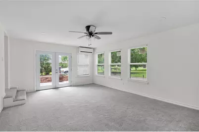 300 Navajo Trail, Gainesville, TX 76240 - Photo 27