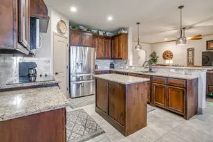 1688 Laramie Ln, Burleson, TX 76028 - Photo 15