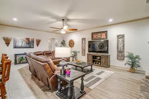 1688 Laramie Ln, Burleson, TX 76028 - Photo 11