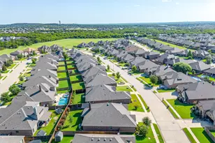 1688 Laramie Ln, Burleson, TX 76028 - Photo 5