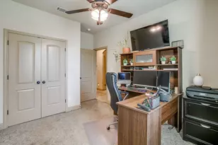 1688 Laramie Ln, Burleson, TX 76028 - Photo 27