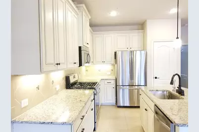 555 Waterloo Drive, Lewisville, TX 75067 - Photo 7