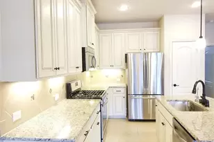 555 Waterloo Dr, Lewisville, TX 75067 - Photo 7