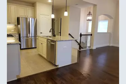 555 Waterloo Drive, Lewisville, TX 75067 - Photo 9