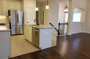 555 Waterloo Dr, Lewisville, TX 75067 - Photo 9