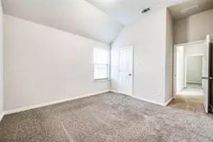 800 Hardwood Dr, McKinney, TX 75069 - Photo 9