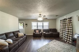 1406 Bliss St, Cisco, TX 76437 - Photo 3