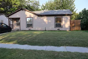 941 SW 4th St, Grand Prairie, TX 75051 - Photo 1