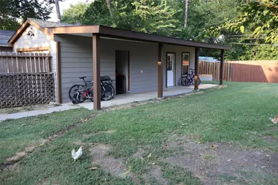 941 SW 4th Street, Grand Prairie, TX 75051 - Photo 15