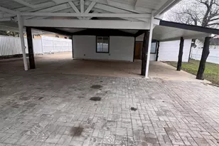 568 W Hammond St, Lancaster, TX 75146 - Photo 29