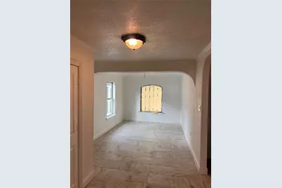 568 W Hammond Street, Lancaster, TX 75146 - Photo 21