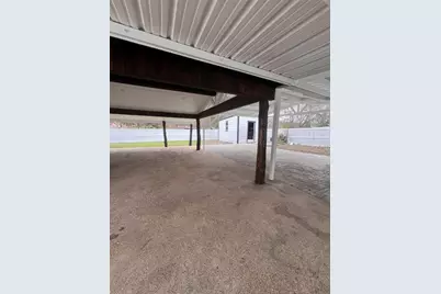 568 W Hammond Street, Lancaster, TX 75146 - Photo 27