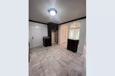 568 W Hammond Street, Lancaster, TX 75146 - Photo 7