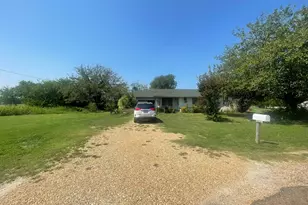 209 Davenport, Italy, TX 76651 - Photo 7