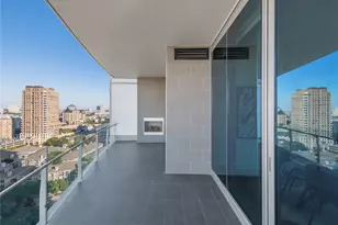 3130 N Harwood St, Dallas, TX 75201 - Photo 13