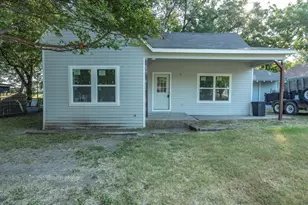 1106 N McKinney St, Ennis, TX 75119 - Photo 5