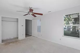 1106 N McKinney St, Ennis, TX 75119 - Photo 17