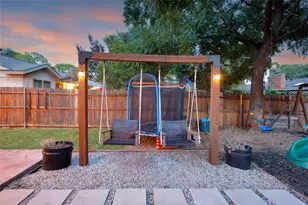 853 Royal Terrace, Hurst, TX 76053 - Photo 33