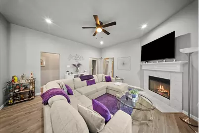 5312 Black Hawk Street, Dallas, TX 75212 - Photo 3