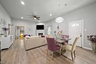 5312 Black Hawk St, Dallas, TX 75212 - Photo 5