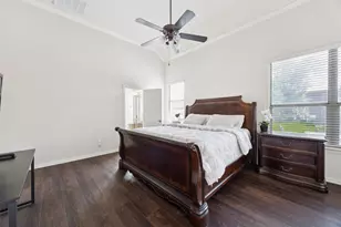 1057 Kaylie St, Grand Prairie, TX 75052 - Photo 11