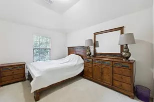 1057 Kaylie St, Grand Prairie, TX 75052 - Photo 19