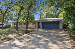 1814 Dogwood Dr, Arlington, TX 76012 - Photo 1