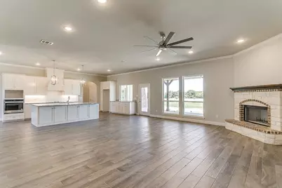 1901 Johnnie Drive, Springtown, TX 76082 - Photo 9