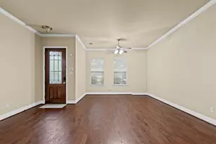 1209 N Bishop Ave, Dallas, TX 75208 - Photo 3