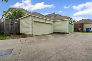 1209 N Bishop Ave, Dallas, TX 75208 - Photo 17