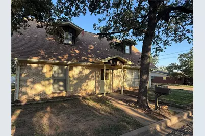 801 NE 4th Avenue, Mineral Wells, TX 76067 - Photo 1