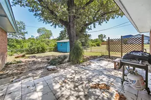 134 N 11th St, Jacksboro, TX 76458 - Photo 23