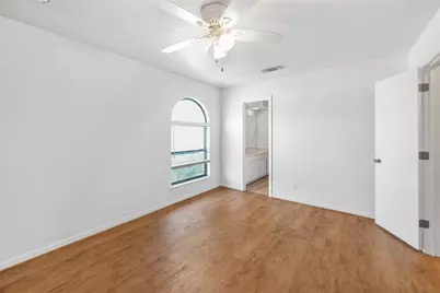 134 N 11th Street, Jacksboro, TX 76458 - Photo 5