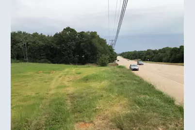 1229 N Industrial Boulevard, Bedford, TX 76021 - Photo 5