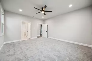 1220 E Leuda St, Fort Worth, TX 76104 - Photo 5