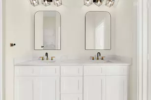 3725 Creek View Dr, McKinney, TX 75071 - Photo 11