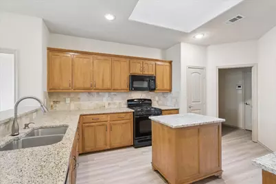 10205 Point Lobos Trail, Fort Worth, TX 76177 - Photo 11